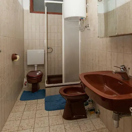 Ivan Apartment *